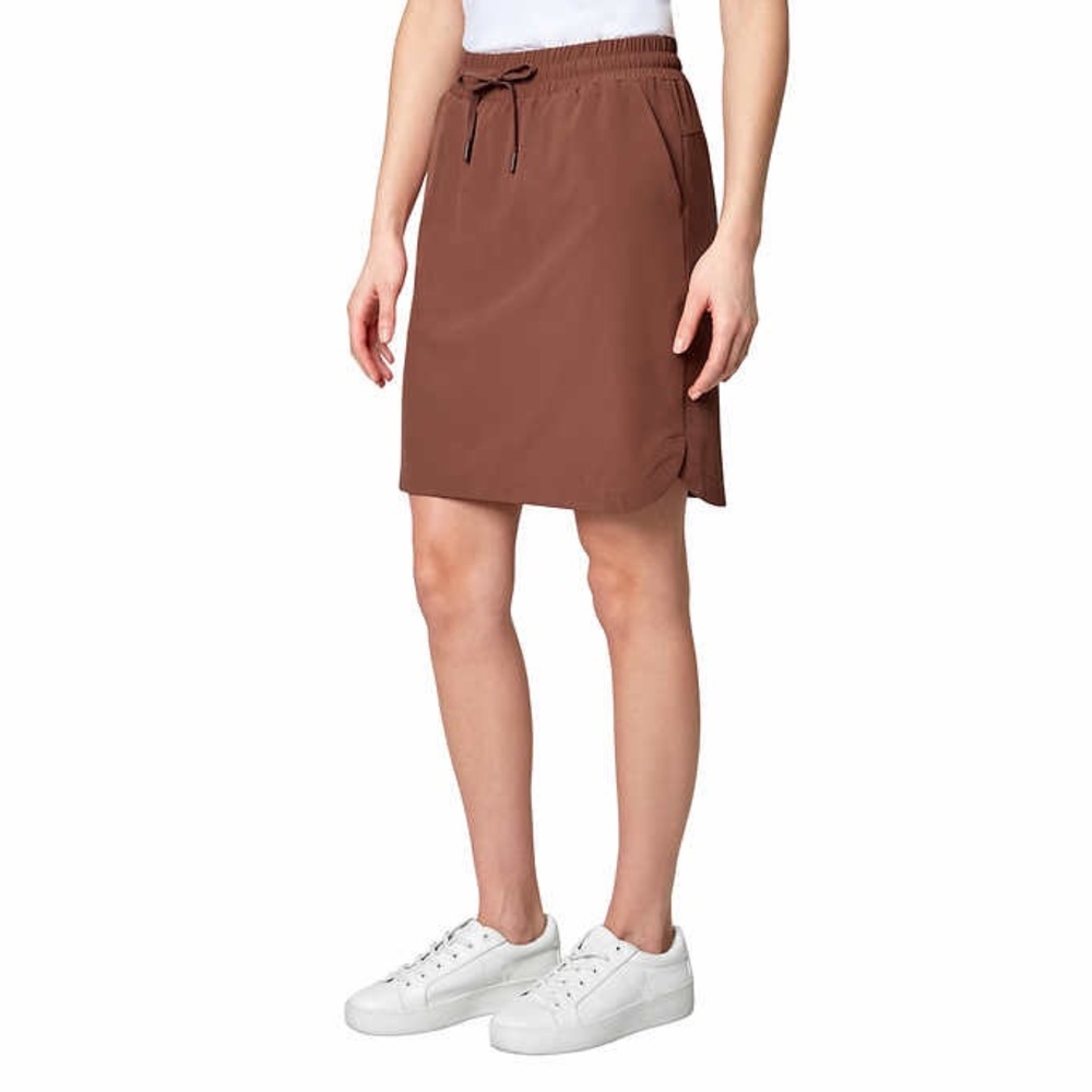 Mondetta Woven Skirt with Side Pockets in Mahogany Orange